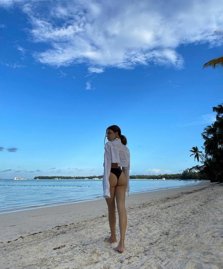 Xenia Tchoumi sexy pornstar img