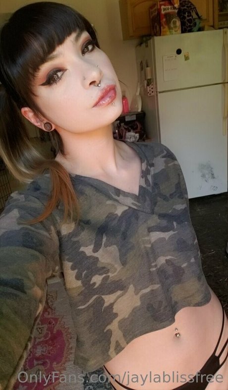 asian military onlyfans top pictures