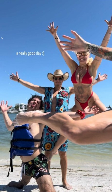 goth trans onlyfans hd photos