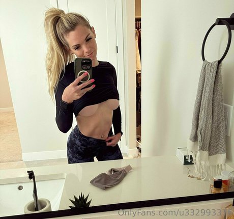 ezrapaige exclusive pornstar img