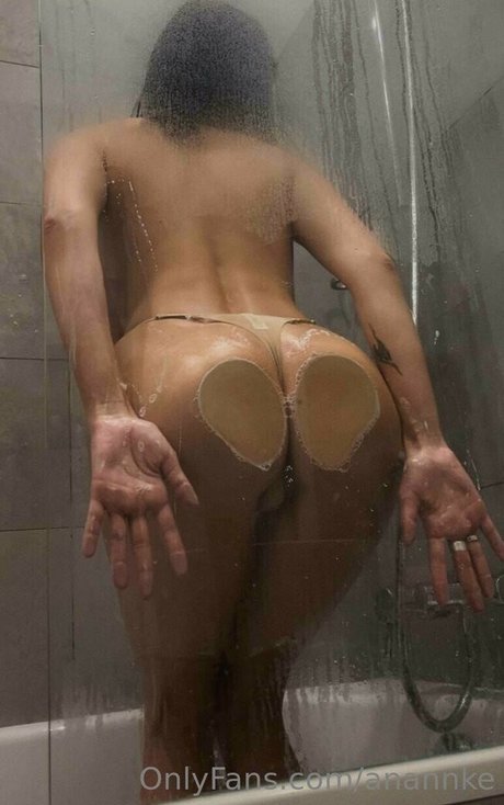 Anannke erotic star gallery