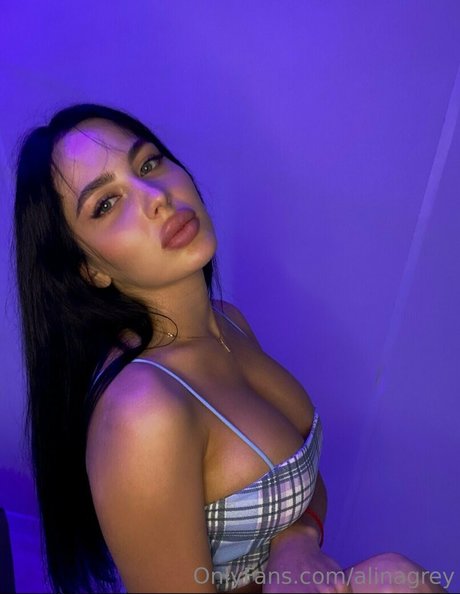 alinagrey pretty model photos