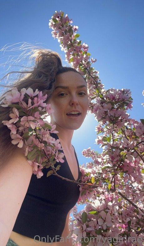 goalgoddess naked pornstar picture