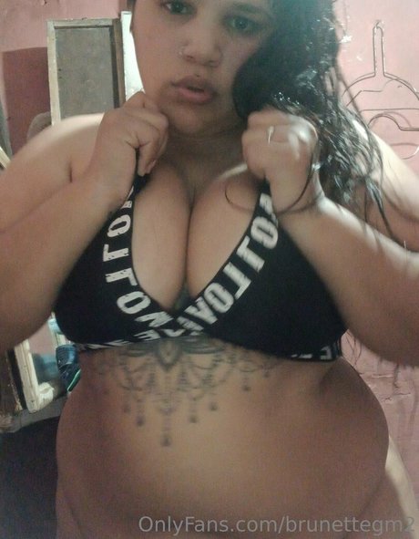 brunettegm2 star pretty photos