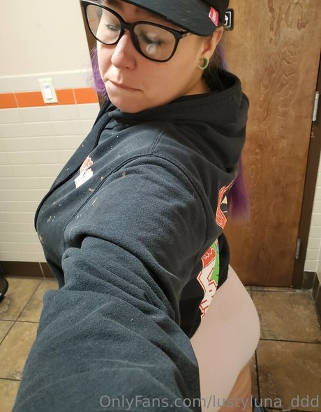 lustyluna ddd star nude gallery