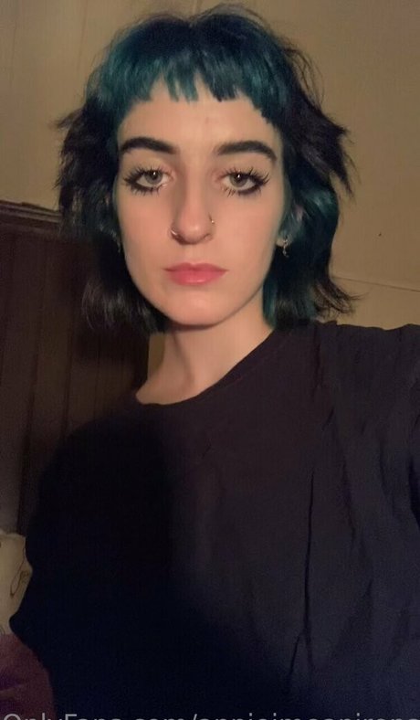 annieimeanirena model art image