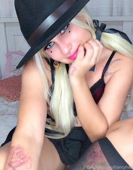 francyfree star sex photos