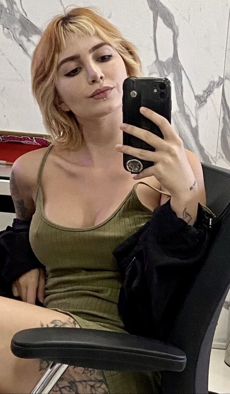 Taiga Tondorf beautiful star img