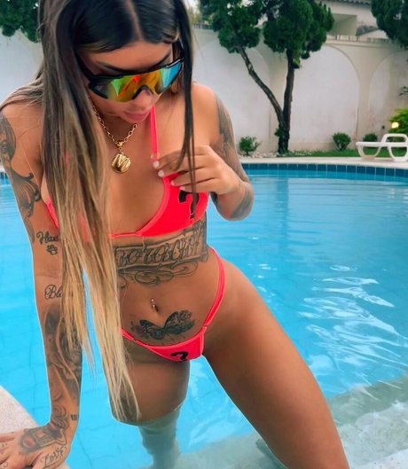 nude strip onlyfans erotic pictures