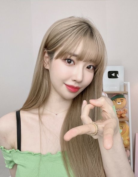 skinny babe onlyfans beautiful naked pictures