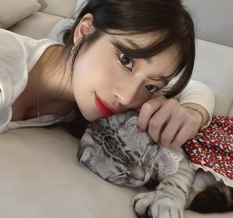 Se Yeon top actress galleries