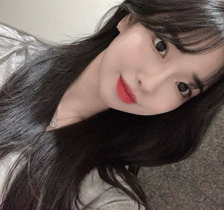 sexy mom onlyfans free xxx pic