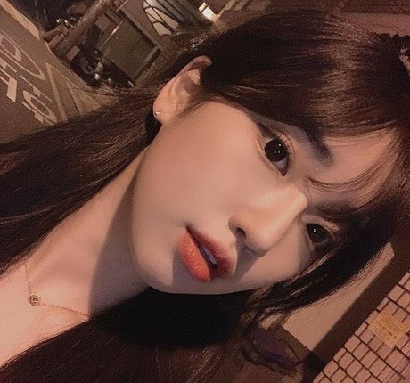 Se Yeon pornstar pretty images