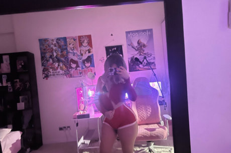 ookiiieee model exclusive pics