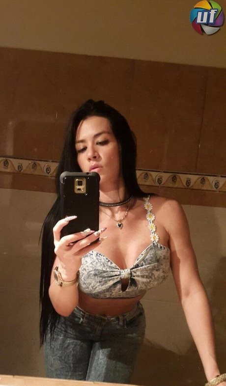 tiktok stars onlyfans beautiful naked images