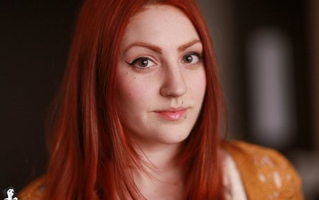 Adona_ pornographic model photos