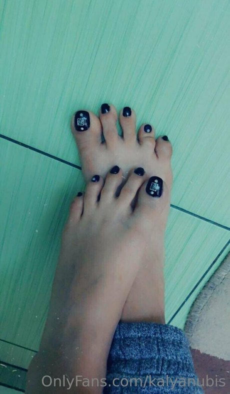 caly4u star erotic archive