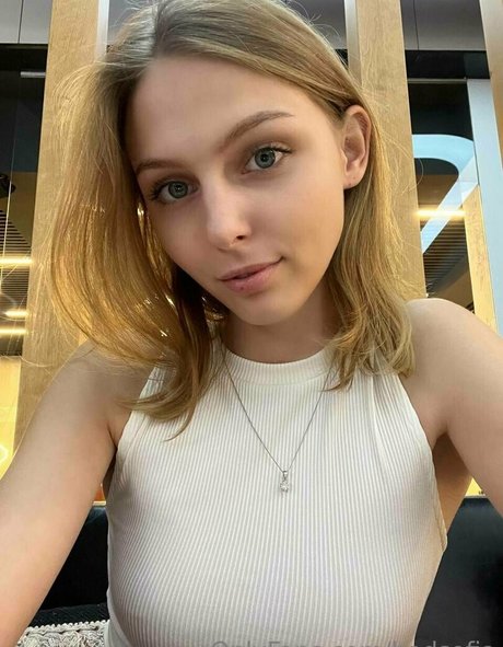 badsofia xxx model galleries