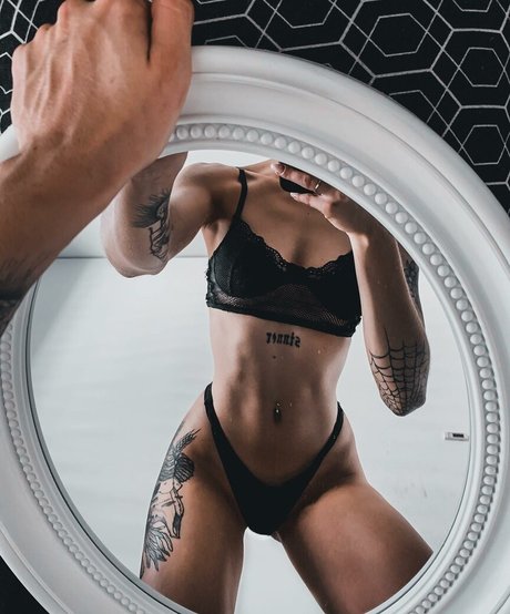 withered rose exclusive actress gallery