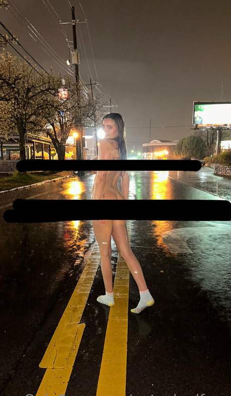 getnzkedvault exclusive pornstar photo