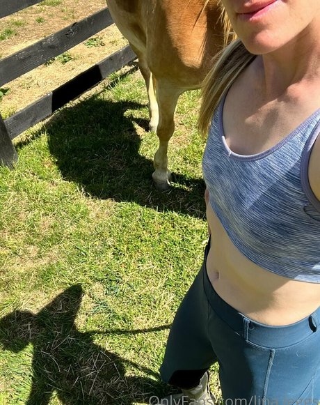 lina leggs free actress pic