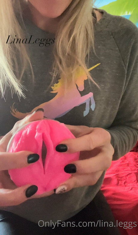 lina leggs perfect model images