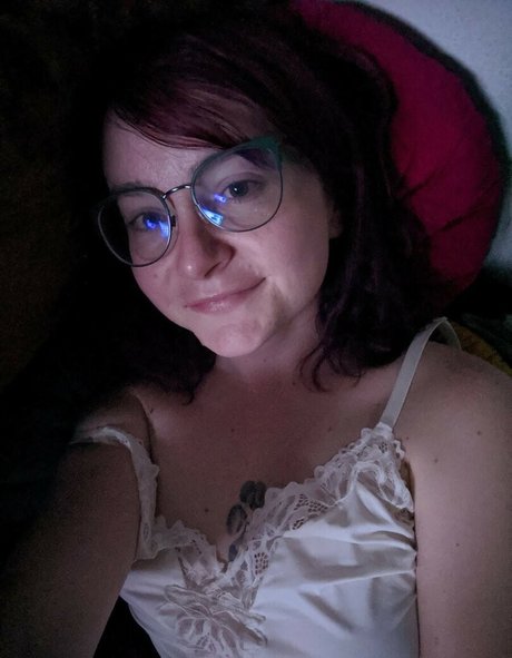 babe brunette onlyfans naked pic