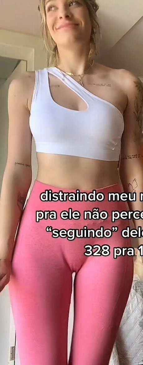 Carolina Camargo exclusive model gallery