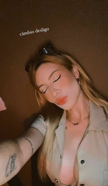 Carolina Camargo pornstar top photo