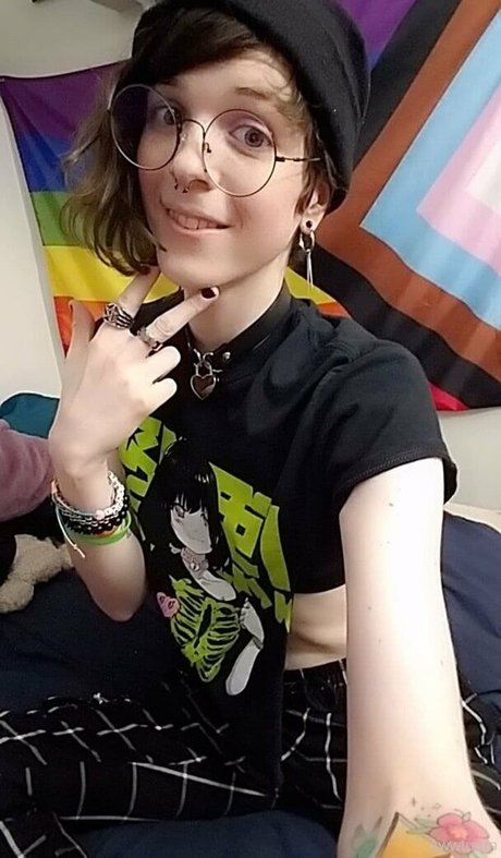 awwtumdabottom exclusive model archive