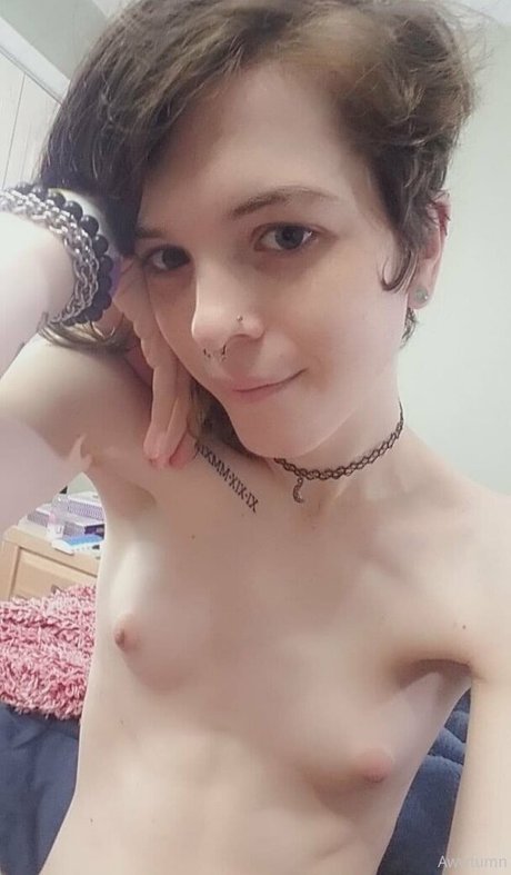 awwtumdabottom best actress image