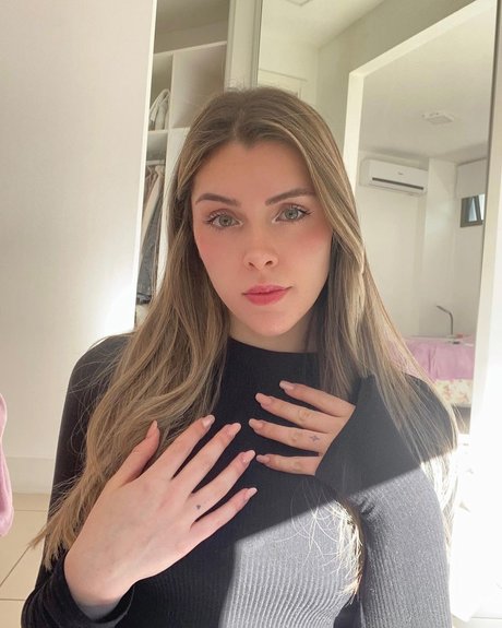 skinny big ass onlyfans nudes photos