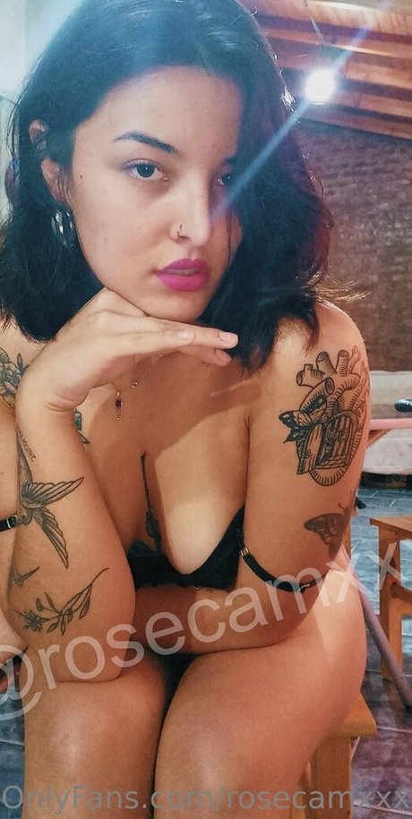 rosecamxxx hot model images