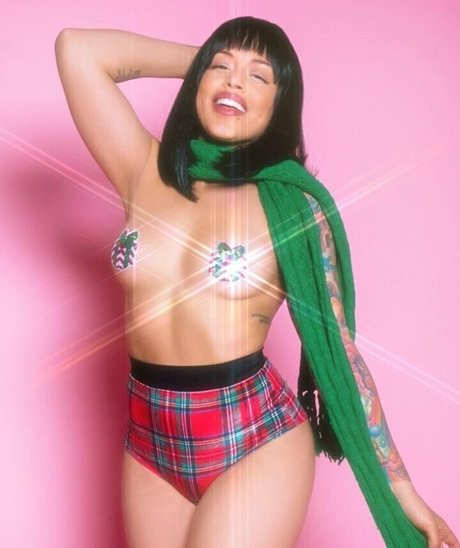 misscharliepearl pretty actress gallery