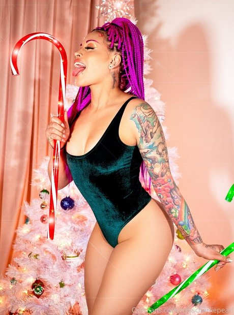 misscharliepearl star erotic photos