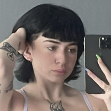 Morgan Beckers pretty star archive