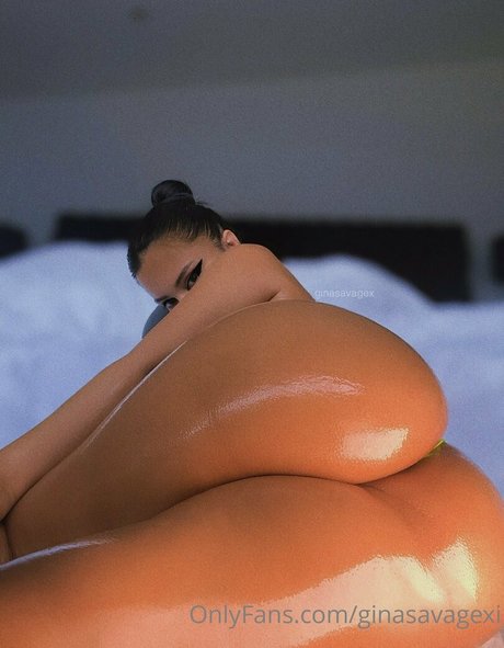 ginasavagexi model pornographic photo