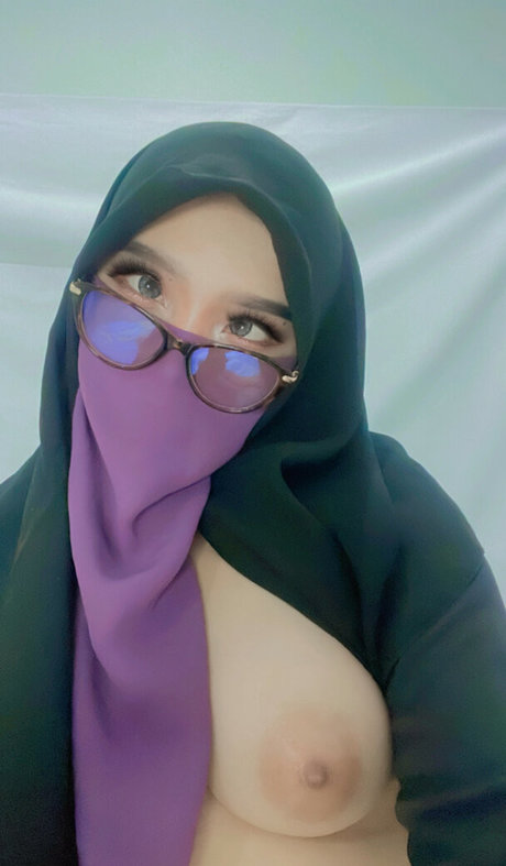 Hijab Camilla best pornstar photo