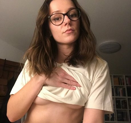 willanelle of erotic actress archive