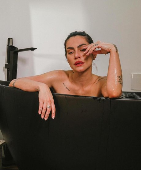 Cleo Pires pretty star gallery