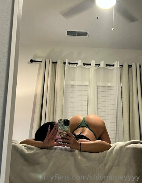 Chloe Swain nudes model galleries