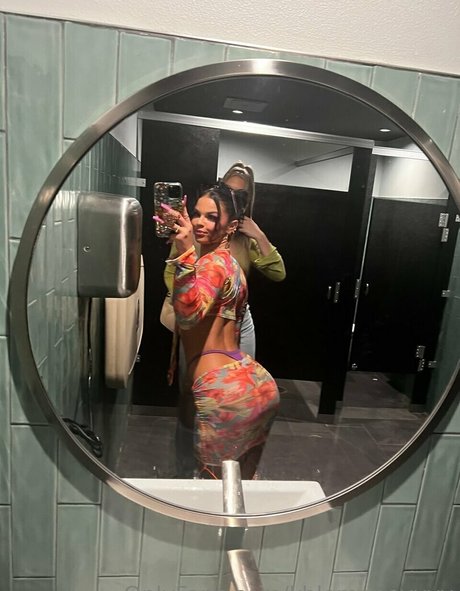 Chloe Swain pornstar pretty pics