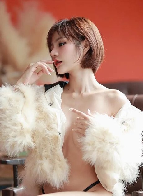 Kaijeaw Sirinrat star nice pictures