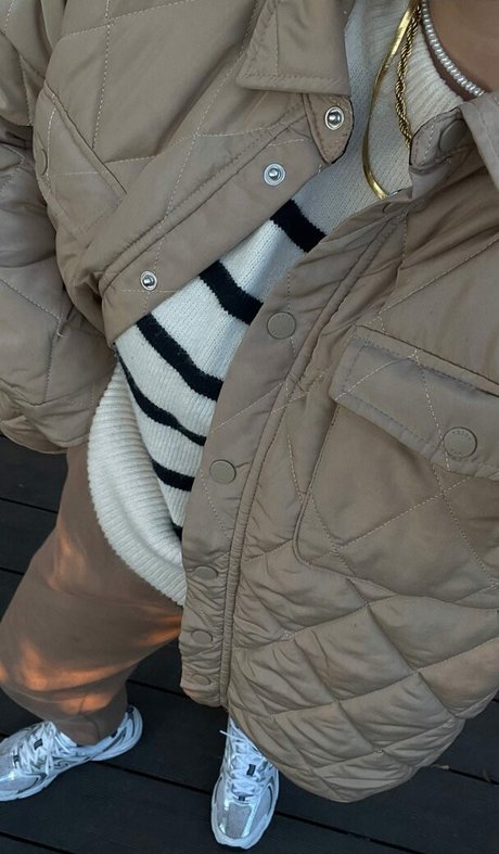 Ela Be eri sex actress photos