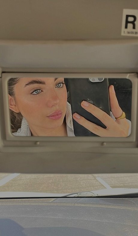 Ela Be eri erotic actress archive