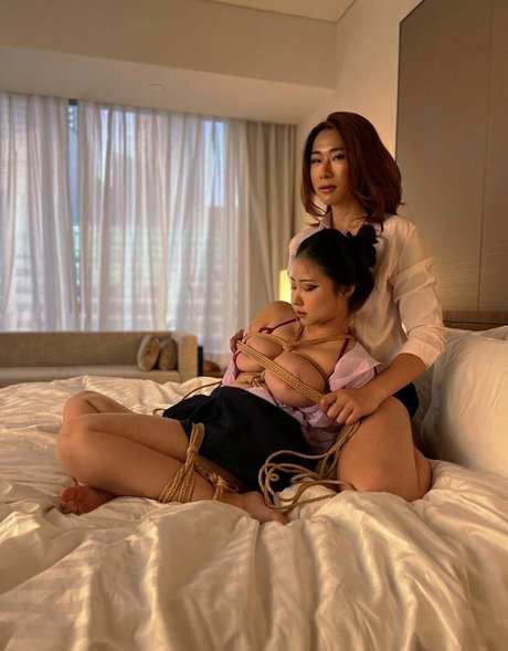 Aerie Rei nude pornstar galleries