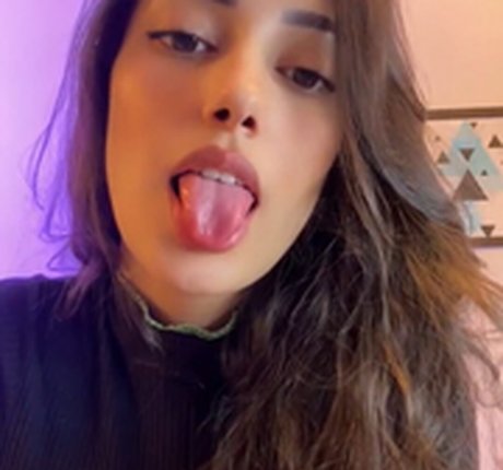 Pamm Bigo sexy star photos