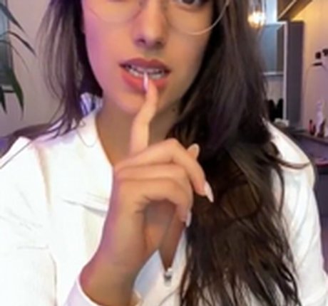 Pamm Bigo art model picture