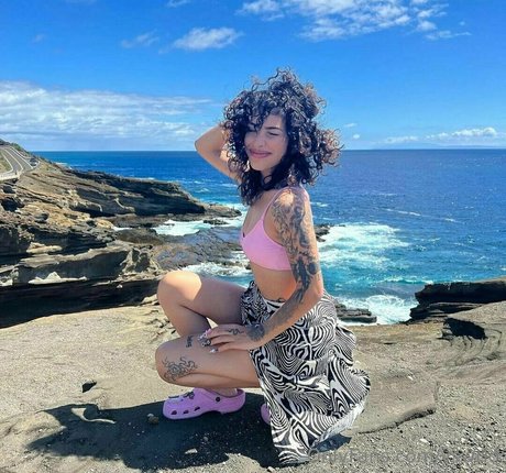 Vswrld model high quality galleries