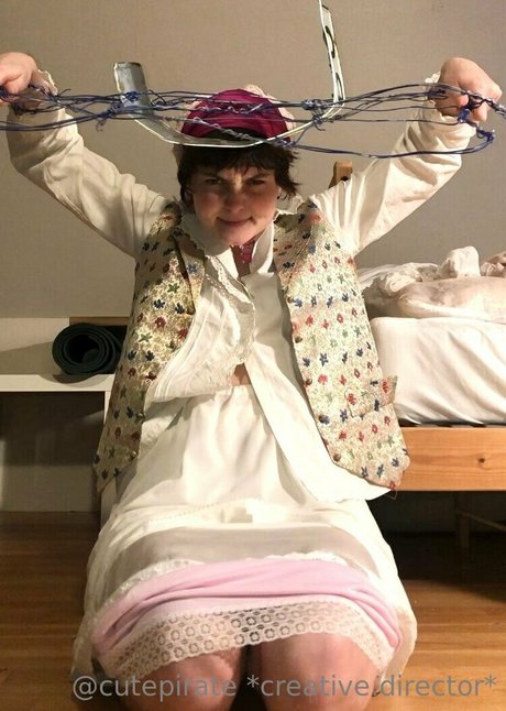 cutepirate pretty model pics